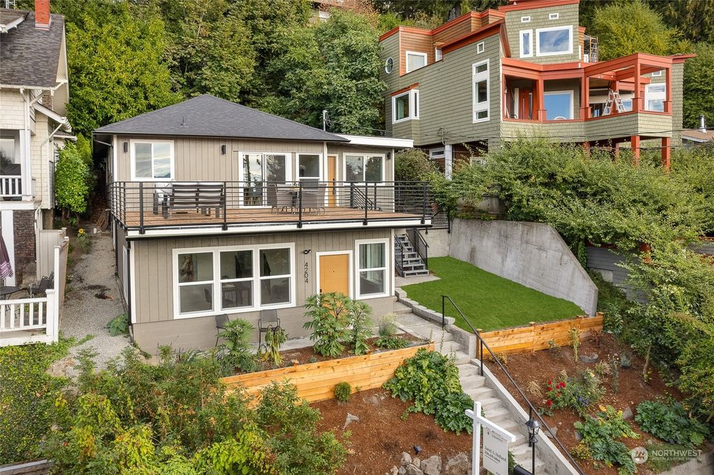 Photo of 4204 Chilberg Avenue SW, Seattle, WA 98116 (MLS # 1964188)