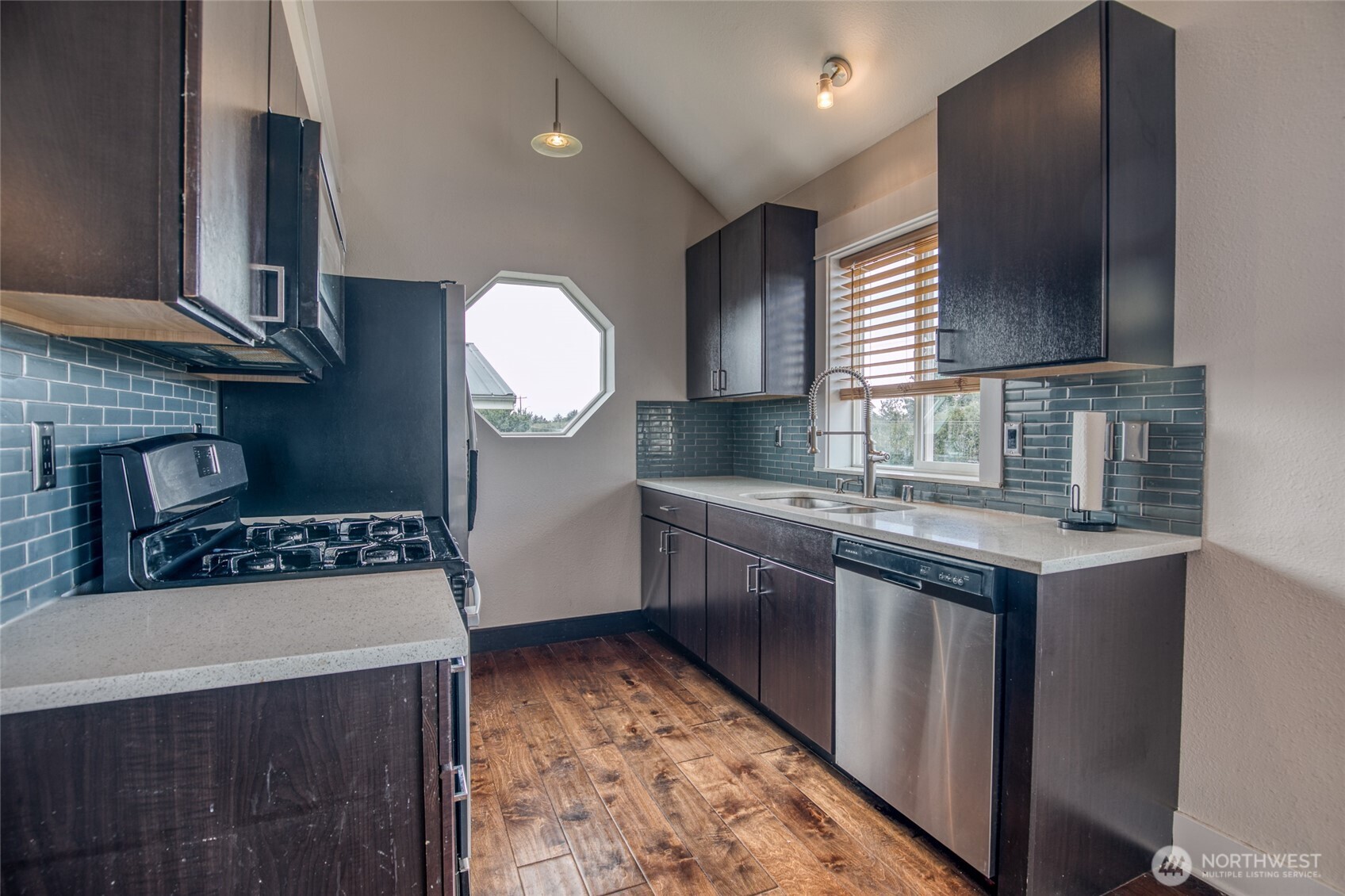 260 Ocean shores Boulevard SW