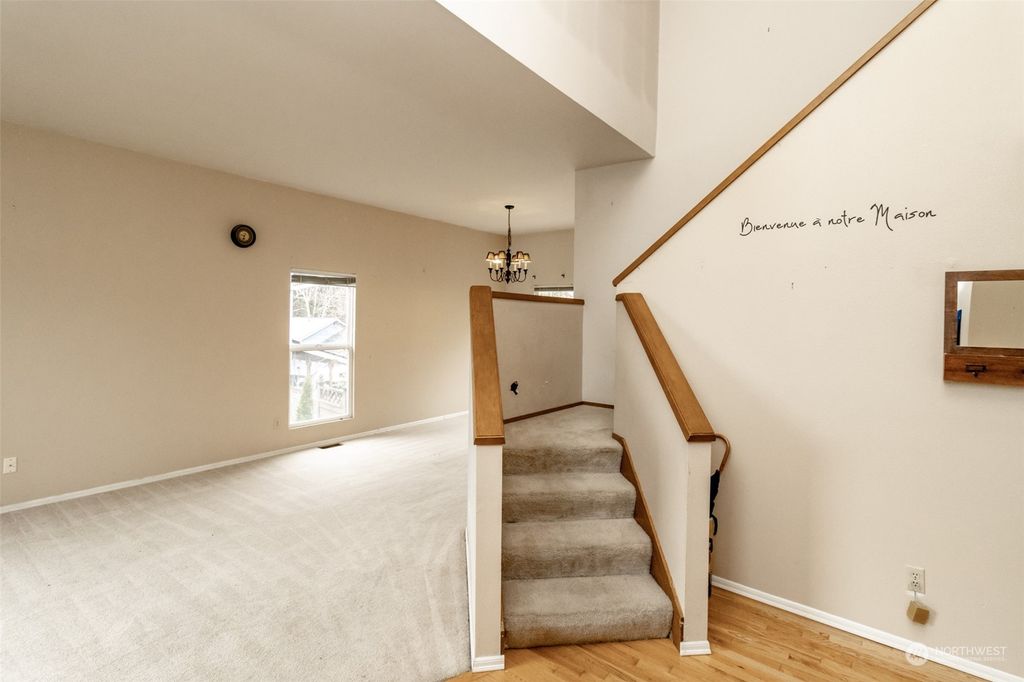 Photo of 11813 SE 321st Place, Auburn, WA 98092 (MLS # 2058710)