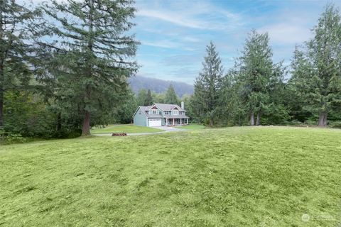 A home in Enumclaw