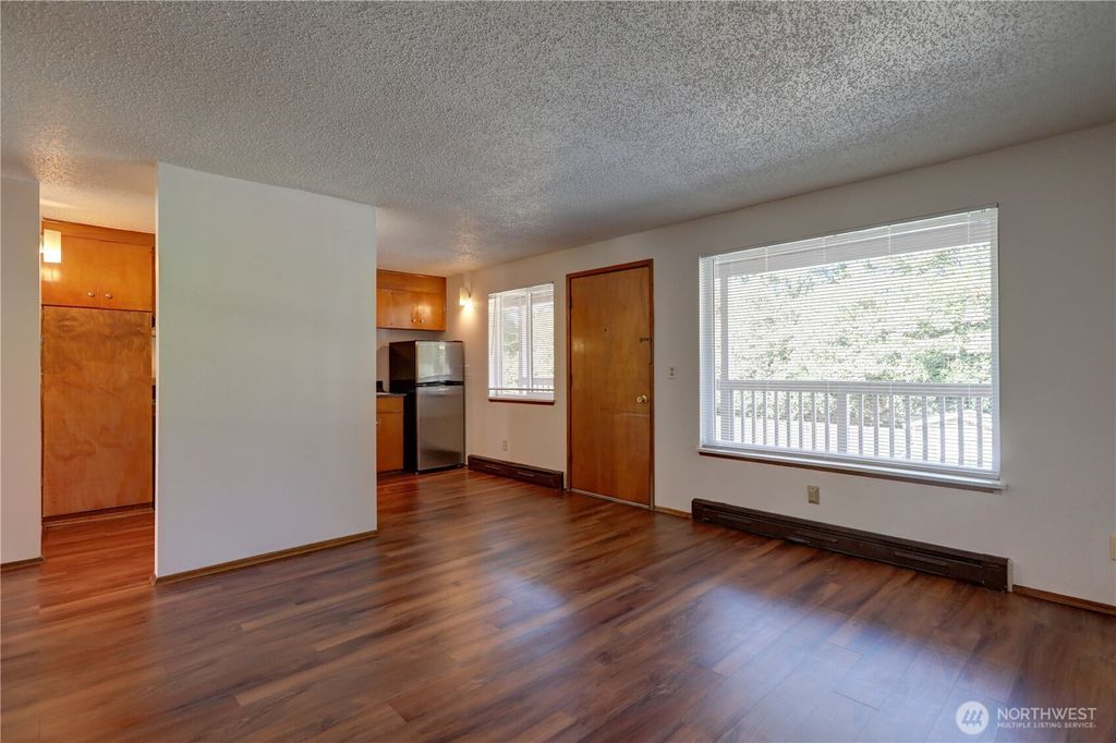 Photo of 30853 14th Avenue S, Federal Way, WA 98003 (MLS # 2458412)