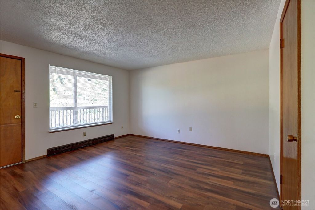 Photo of 30853 14th Avenue S, Federal Way, WA 98003 (MLS # 2458412)