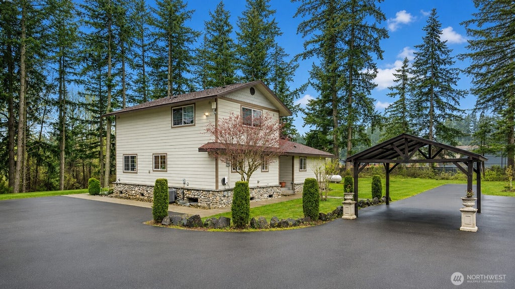 Photo of 18222 SE Wax Road, Covington, WA 98042 (MLS # 2503186)