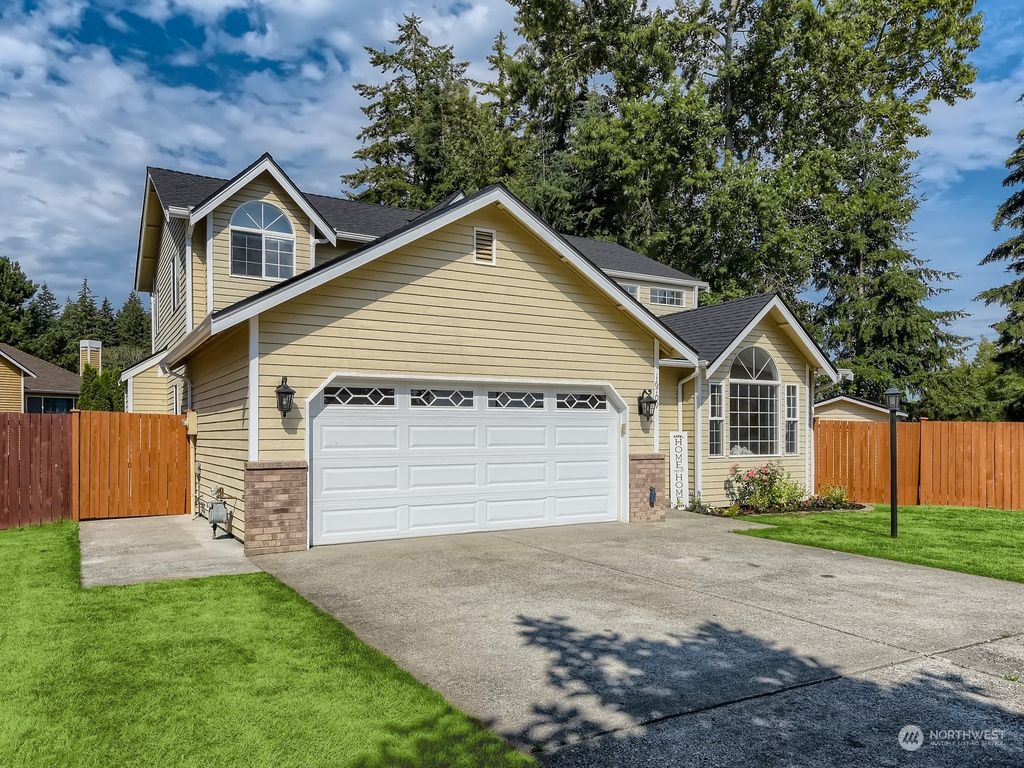 Photo of 16709 55th Place W, Lynnwood, WA 98037 (MLS # 1981395)