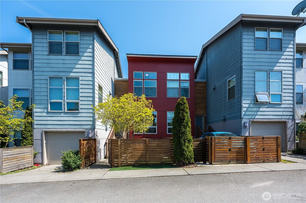 Photo of 1230 N Northgate Way, Seattle, WA 98133 (MLS # 2363045)