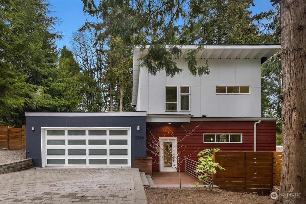 Photo of 10726 Densmore Avenue N, Seattle, WA 98133 (MLS # 2049272)