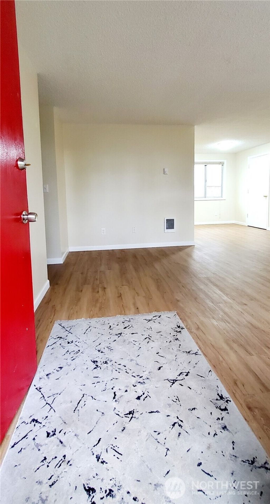 Photo of 101 ash Street, Ridgefield, WA 98642 (MLS # 2461101)