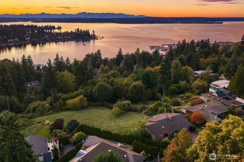 Photo of 4507 105th Avenue NE, Kirkland, WA 98033 (MLS # 2444449)