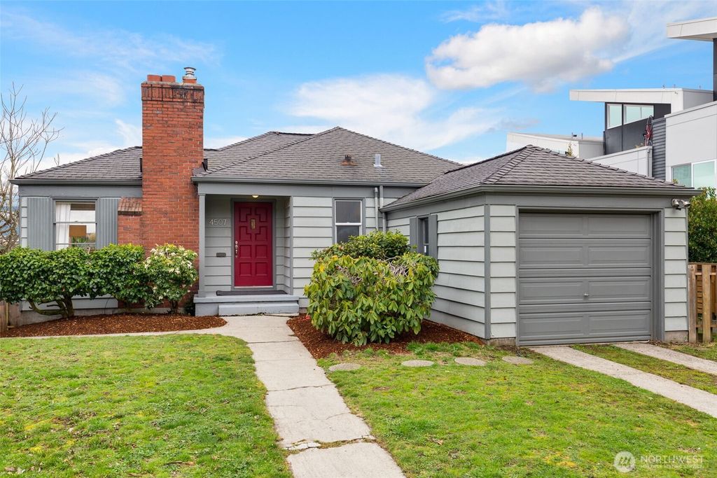 Photo of 4507 45th Avenue SW, Seattle, WA 98116 (MLS # 2353622)