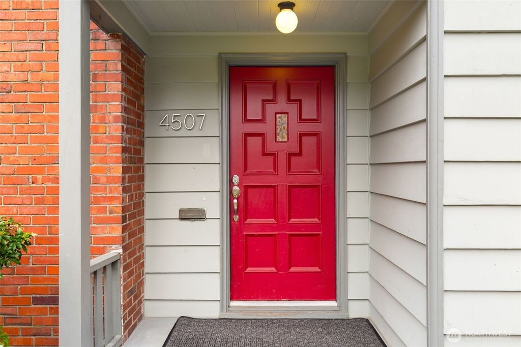 Photo of 4507 45th Avenue SW, Seattle, WA 98116 (MLS # 2353622)