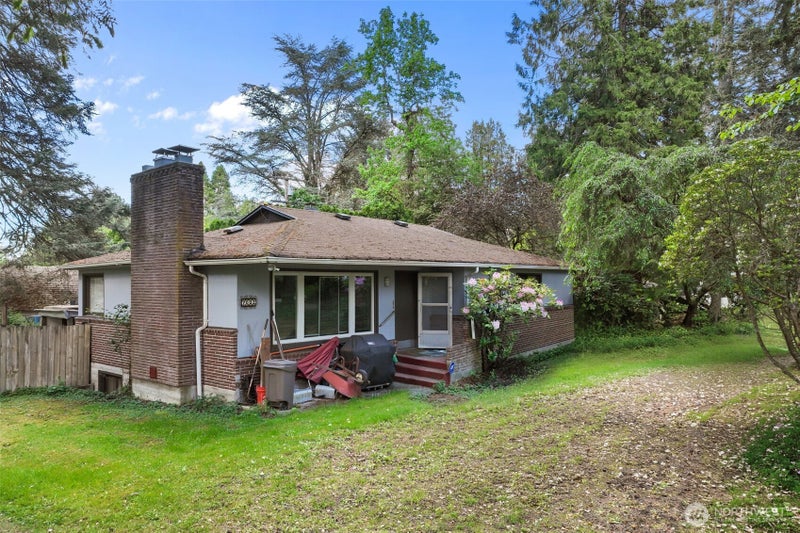 7002 NE 170th Street