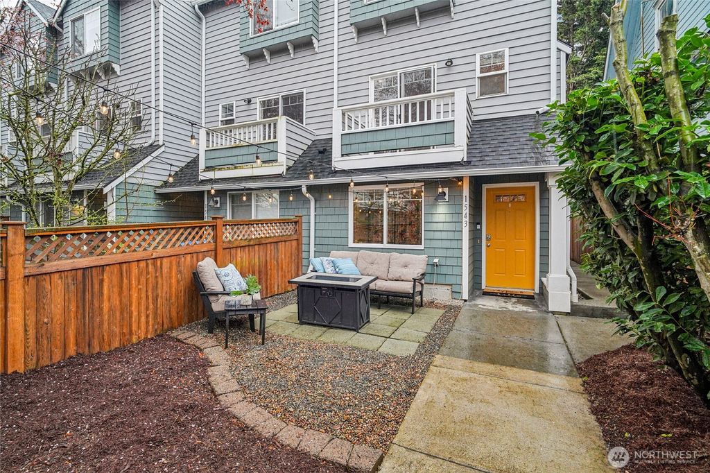 Photo of 1543 NW 51st Street, Seattle, WA 98107 (MLS # 2491495)