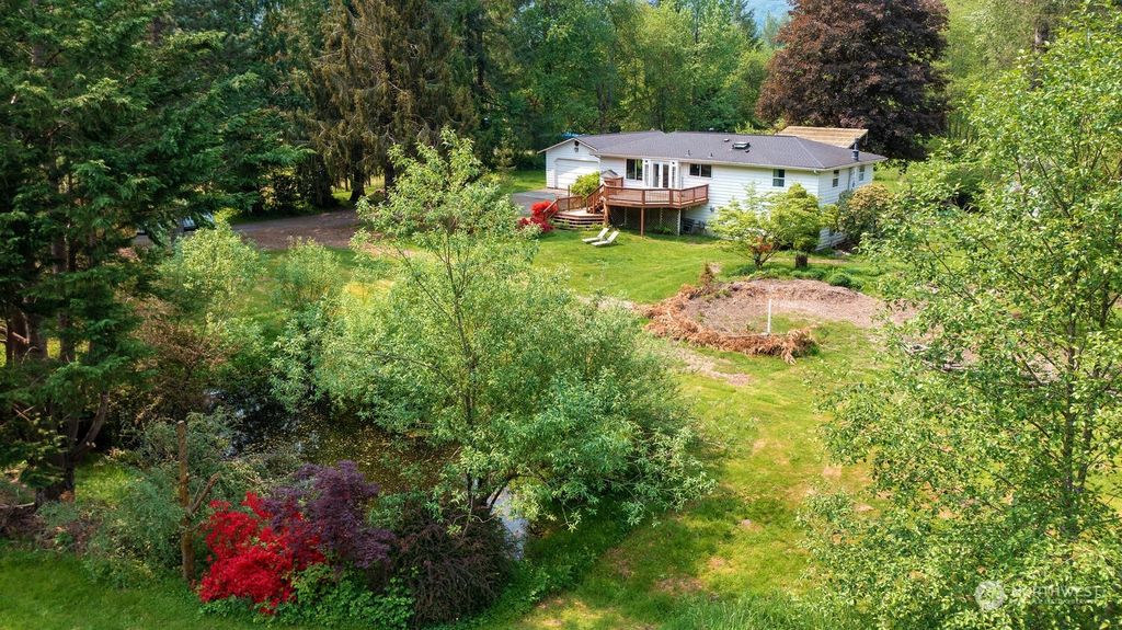 Photo of 10321 428th Avenue SE, North Bend, WA 98045 (MLS # 2070488)