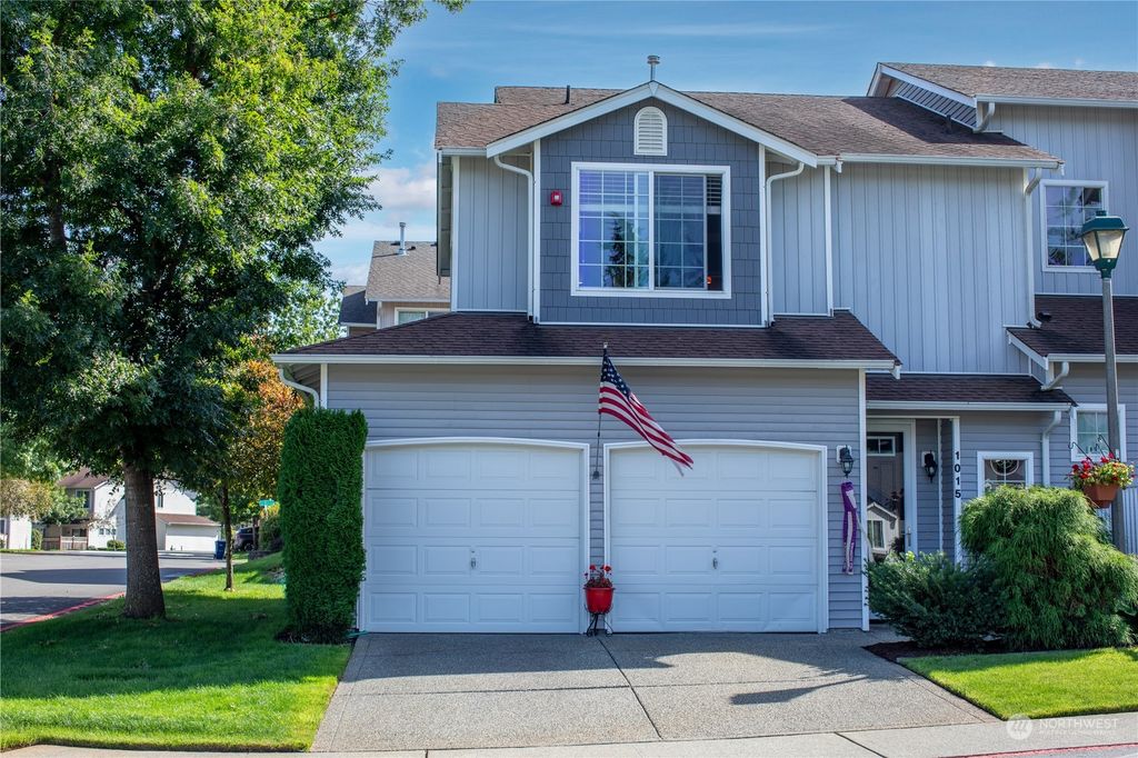 Photo of 3001 SE 10th Street #1015, Renton, WA 98058 (MLS # 2161205)