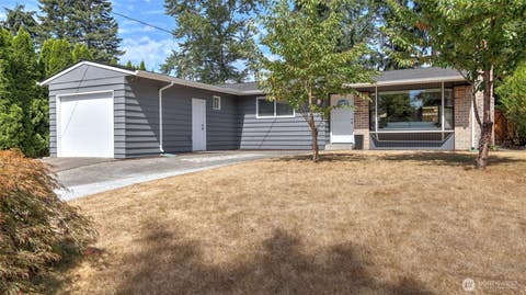 Photo of 1411 211th Place SW, Lynnwood, WA 98036 (MLS # 2571849)