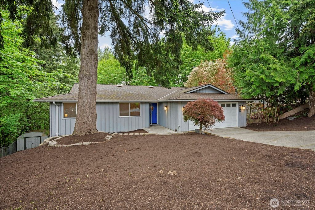 Photo of 19809 97th Avenue S, Renton, WA 98055 (MLS # 2518892)