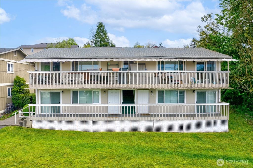 Photo of 15910 1st Avenue NE, Duvall, WA 98019 (MLS # 2340775)