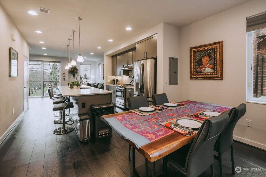 Photo of 3300 NE 65th Street #211, Seattle, WA 98115 (MLS # 2202804)