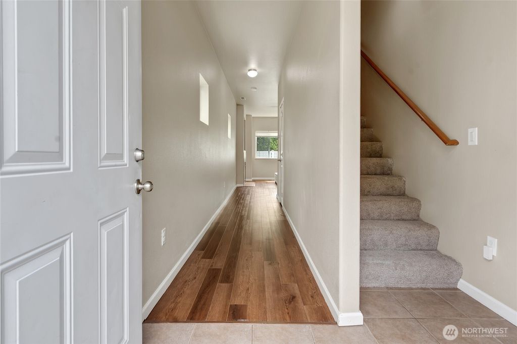 Photo of 6516 127th Street Ct E, Puyallup, WA 98373 (MLS # 2521620)
