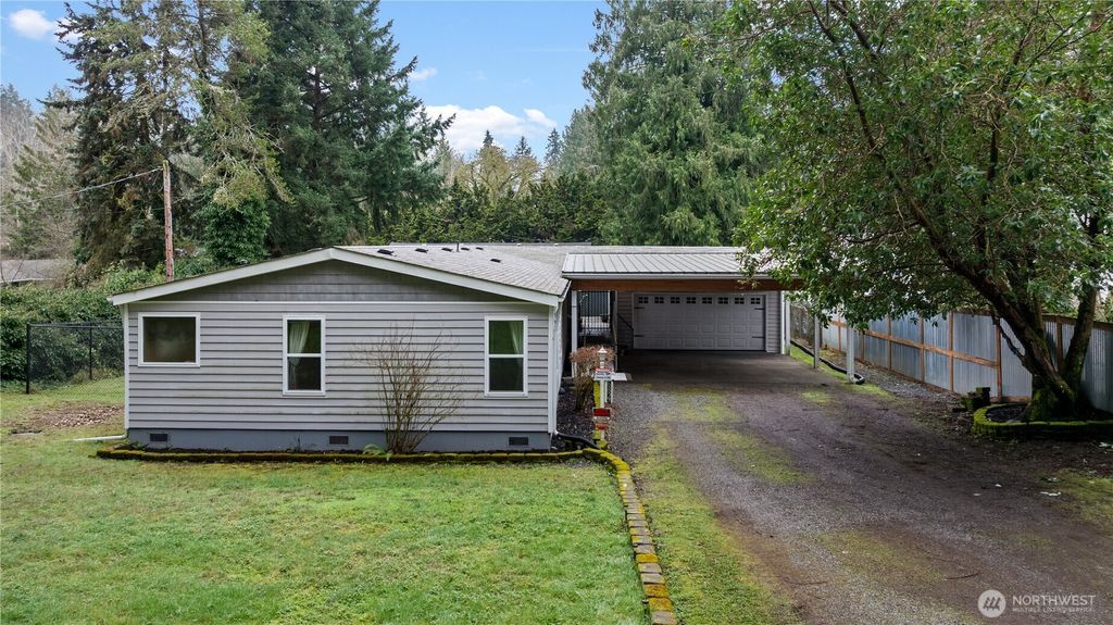 Photo of 6827 Holmes Island Road SE, Lacey, WA 98503 (MLS # 2477603)