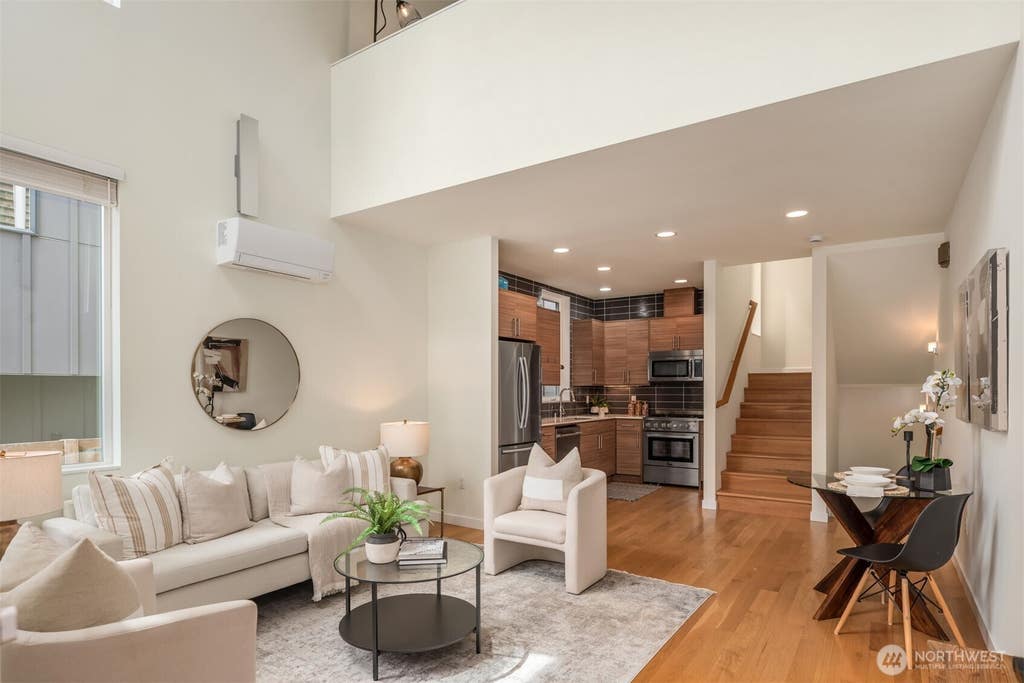 Photo of 3924 Linden Avenue N #E, Seattle, WA 98103 (MLS # 2554556)