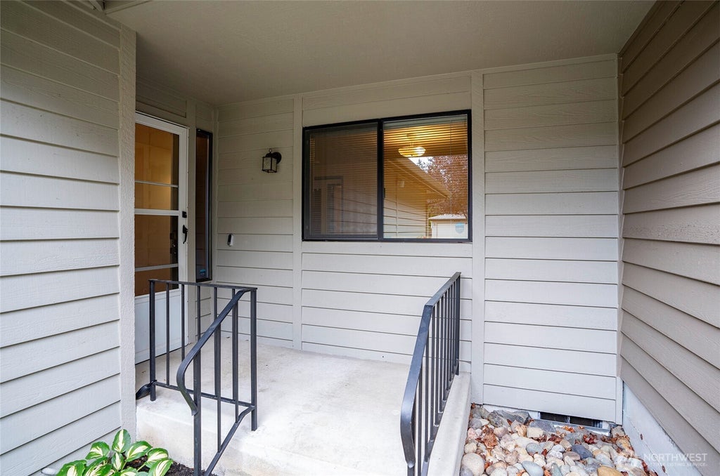 Photo of 8014 53rd Street W, University Place, WA 98467 (MLS # 2578468)