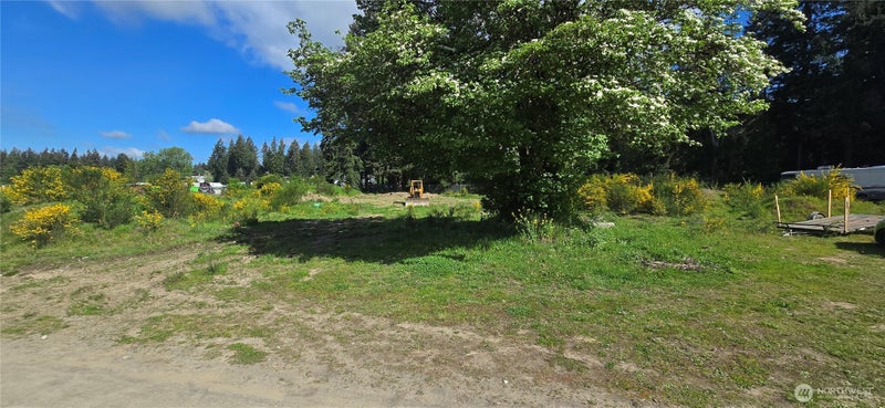 8411 Armstrong Road SW