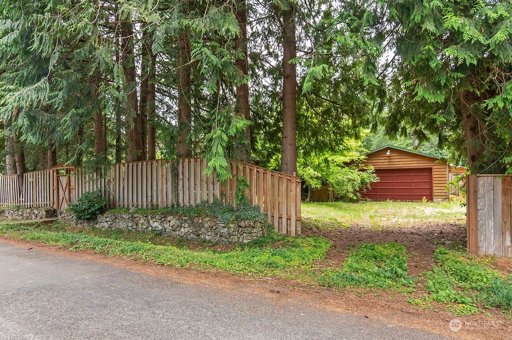Photo of 14405 445th Avenue SE, North Bend, WA 98045 (MLS # 2143337)