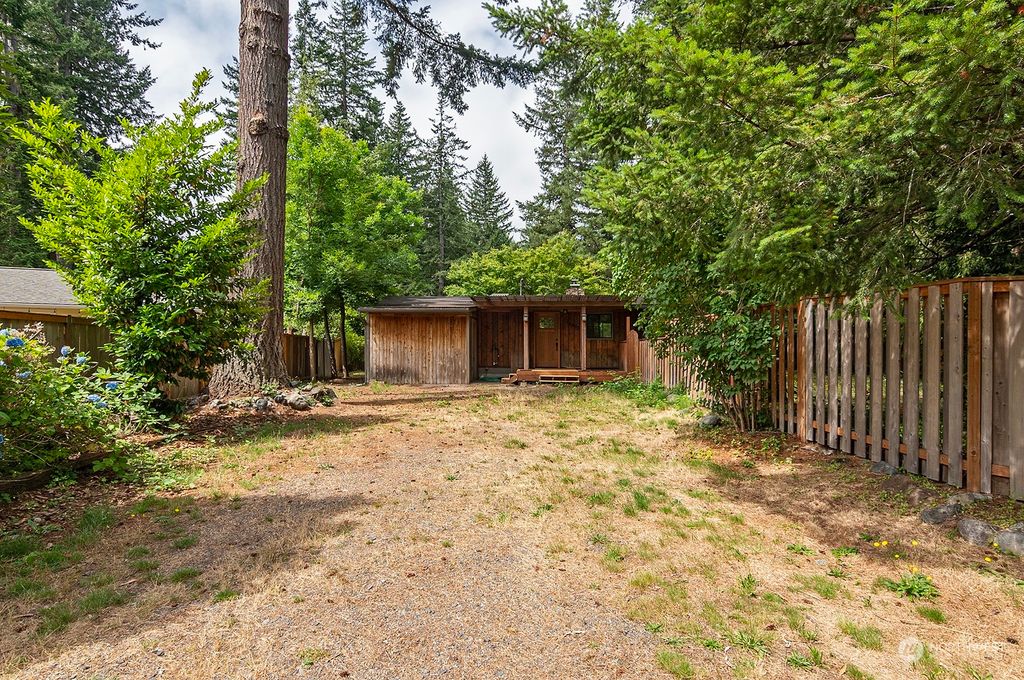 Photo of 14405 445th Avenue SE, North Bend, WA 98045 (MLS # 2143337)