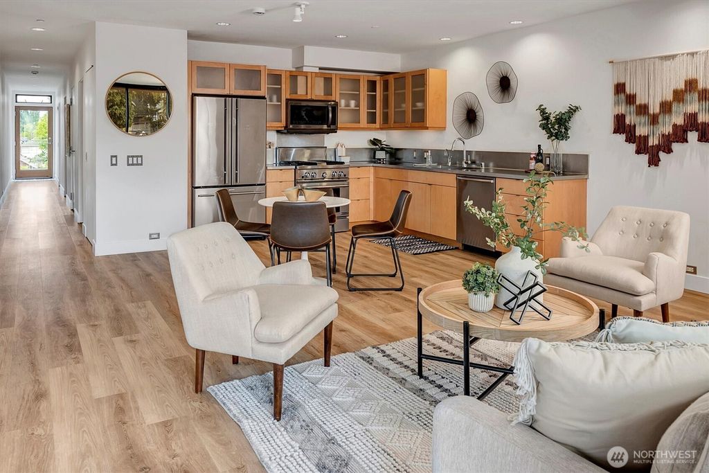 Photo of 5611 University Way NE #300C, Seattle, WA 98105 (MLS # 2349524)