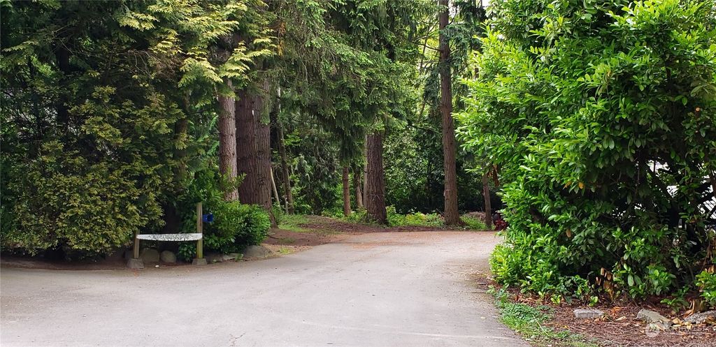 Photo of 1020 Diamond Street, Milton, WA 98354 (MLS # 2159945)