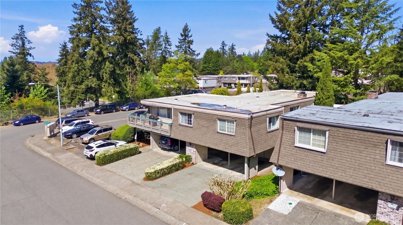 14506 NE 6th Place