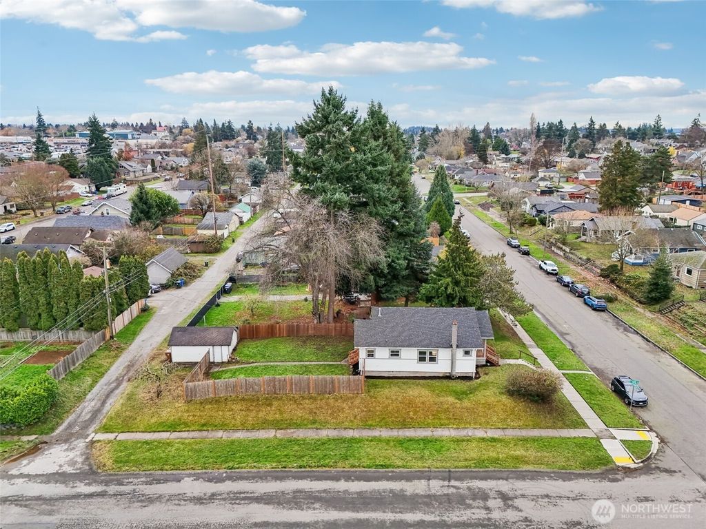 Photo of 3601 S Ainsworth Avenue, Tacoma, WA 98418 (MLS # 2459307)