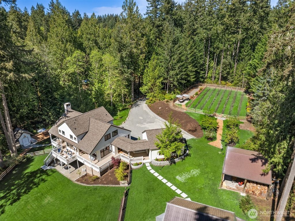 Photo of 6518 NE Justin Court, Bainbridge Island, WA 98110 (MLS # 2509977)