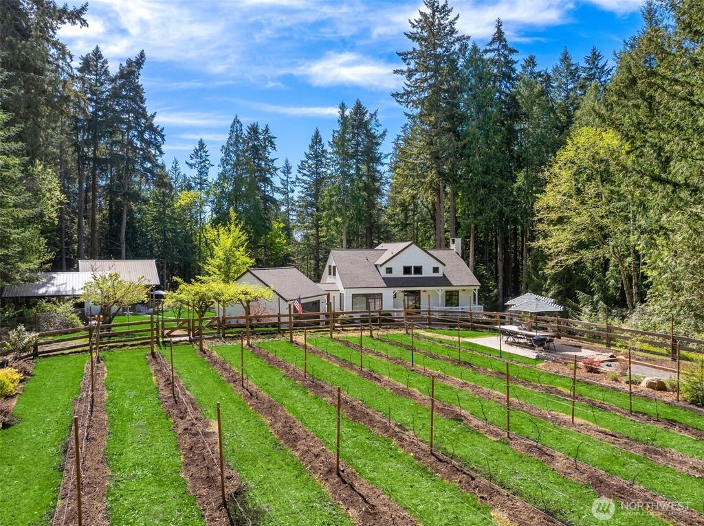 Photo of 6518 NE Justin Court, Bainbridge Island, WA 98110 (MLS # 2509977)