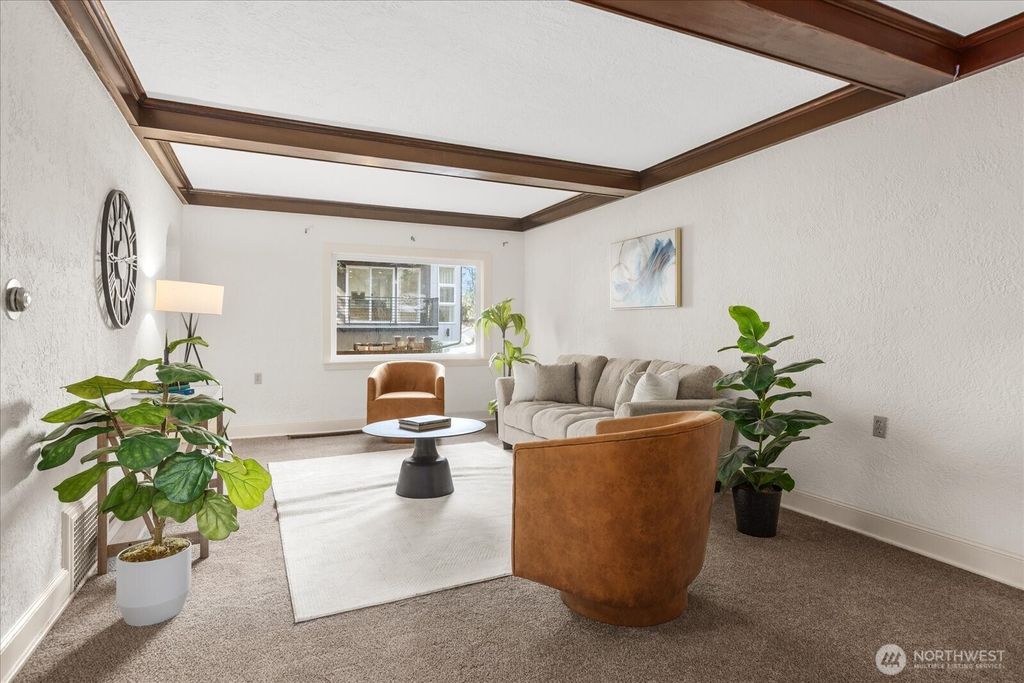 Photo of 10740 Interlake Avenue N, Seattle, WA 98133 (MLS # 2491916)