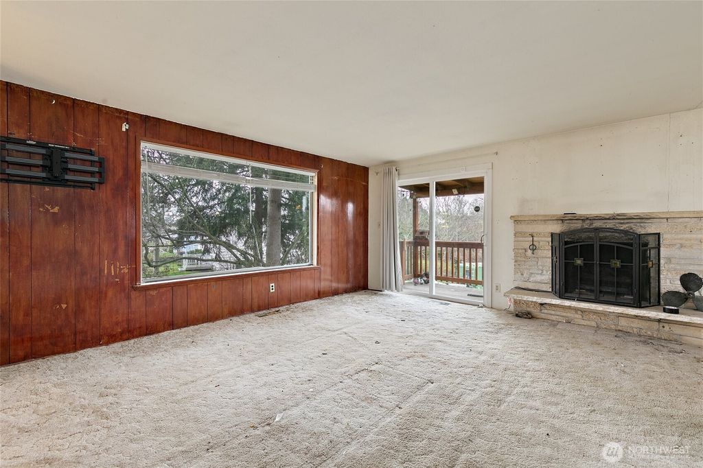 Photo of 11236 18th Avenue SW, Seattle, WA 98146 (MLS # 2339088)