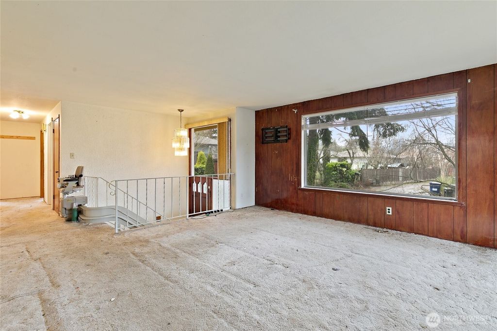 Photo of 11236 18th Avenue SW, Seattle, WA 98146 (MLS # 2339088)