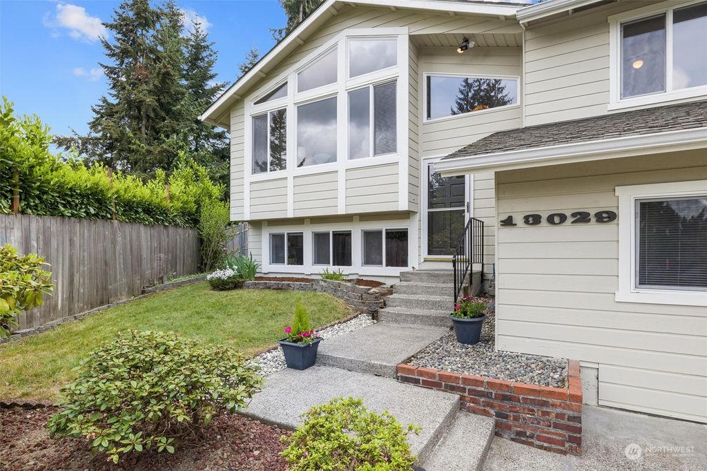 Photo of 13029 48th Drive SE, Everett, WA 98208 (MLS # 2071839)