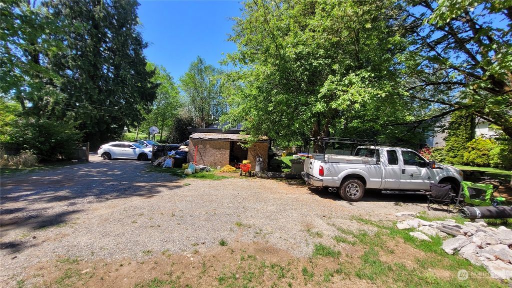 Photo of 10842 SE 190th Street, Renton, WA 98055 (MLS # 2069267)