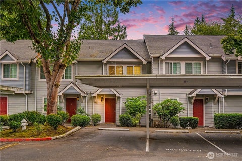 Photo of 13105 102nd Lane NE #5, Kirkland, WA 98034 (MLS # 2553700)