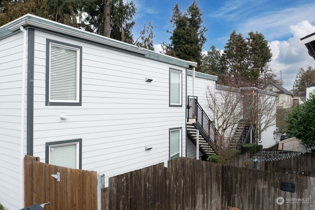 Photo of 3812 Wetmore Avenue, Everett, WA 98201 (MLS # 2028331)
