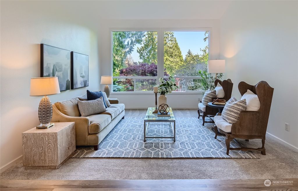 Photo of 4612 268th Avenue NE, Redmond, WA 98053 (MLS # 2242352)