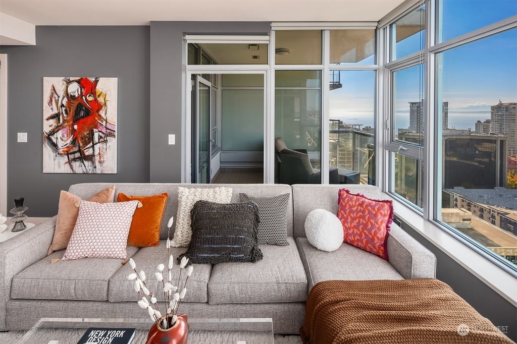 Photo of 588 Bell Street #2108, Seattle, WA 98121 (MLS # 2171644)