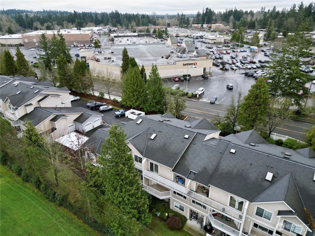 Photo of 14100 SE 171st Way #A203, Renton, WA 98058 (MLS # 2320951)