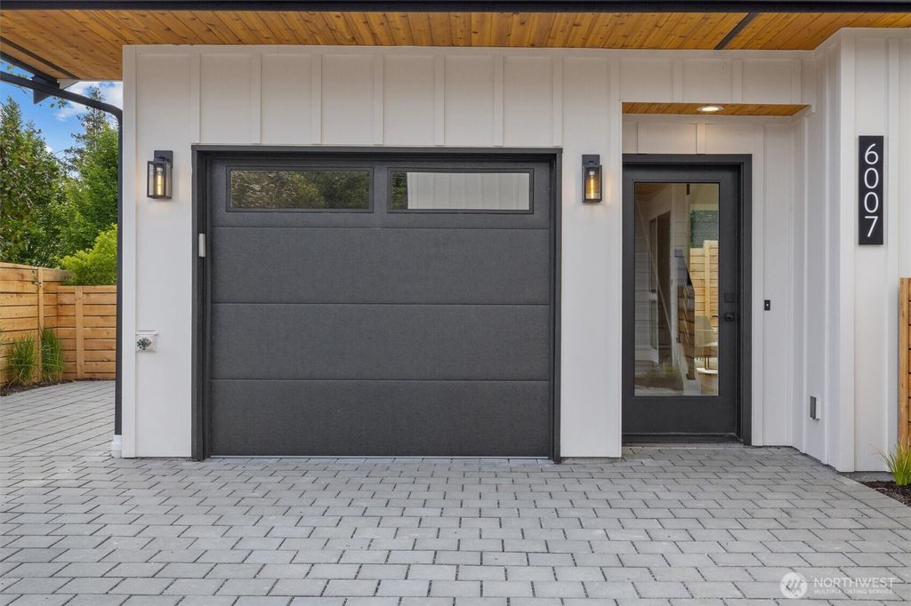 Photo of 6007 43rd Avenue NE, Seattle, WA 98115 (MLS # 2377080)