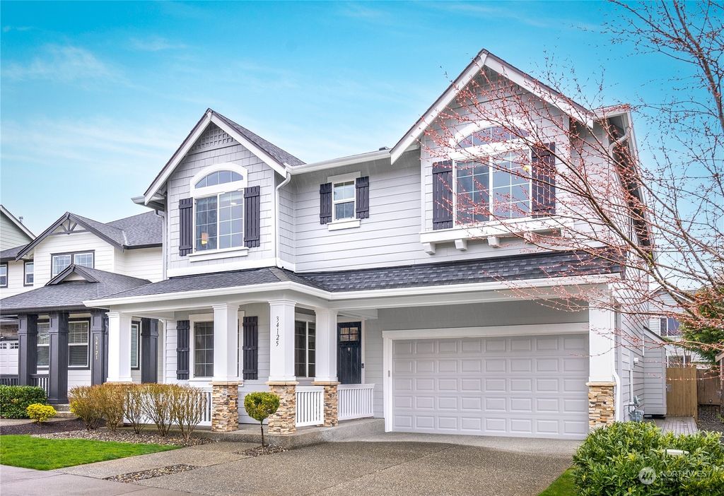 Photo of 34125 SE Ash Street, Snoqualmie, WA 98065 (MLS # 2055326)