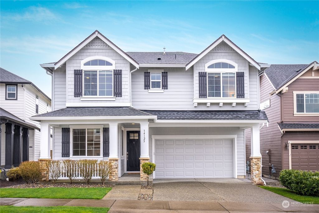 Photo of 34125 SE Ash Street, Snoqualmie, WA 98065 (MLS # 2055326)