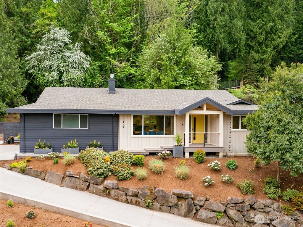 Photo of 9503 Odin Way, Bothell, WA 98011 (MLS # 2518169)