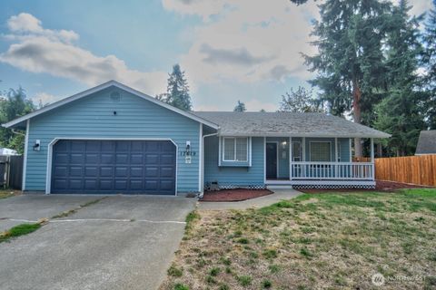 Photo of 17619 153rd Way SE, Yelm, WA 98597 (MLS # 2432627)